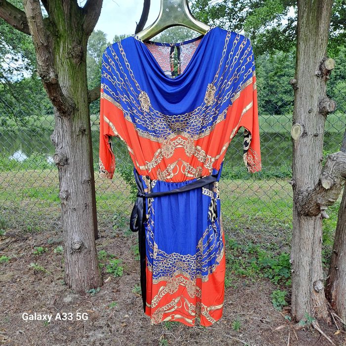 Sukienka uniwersalna wzór Versace talia gumka