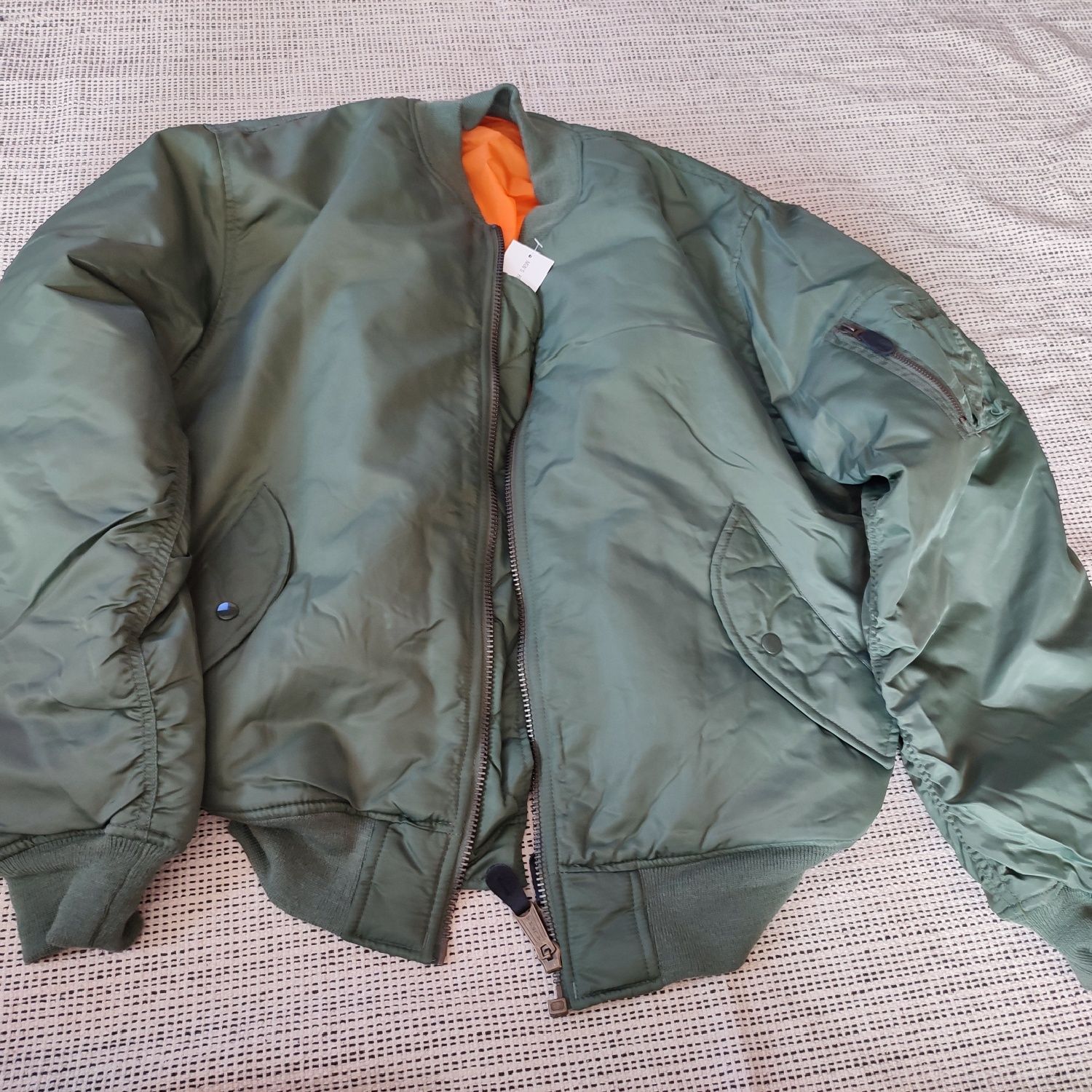 Niemieckie kurtki wojskowe typu Bomber Jacke