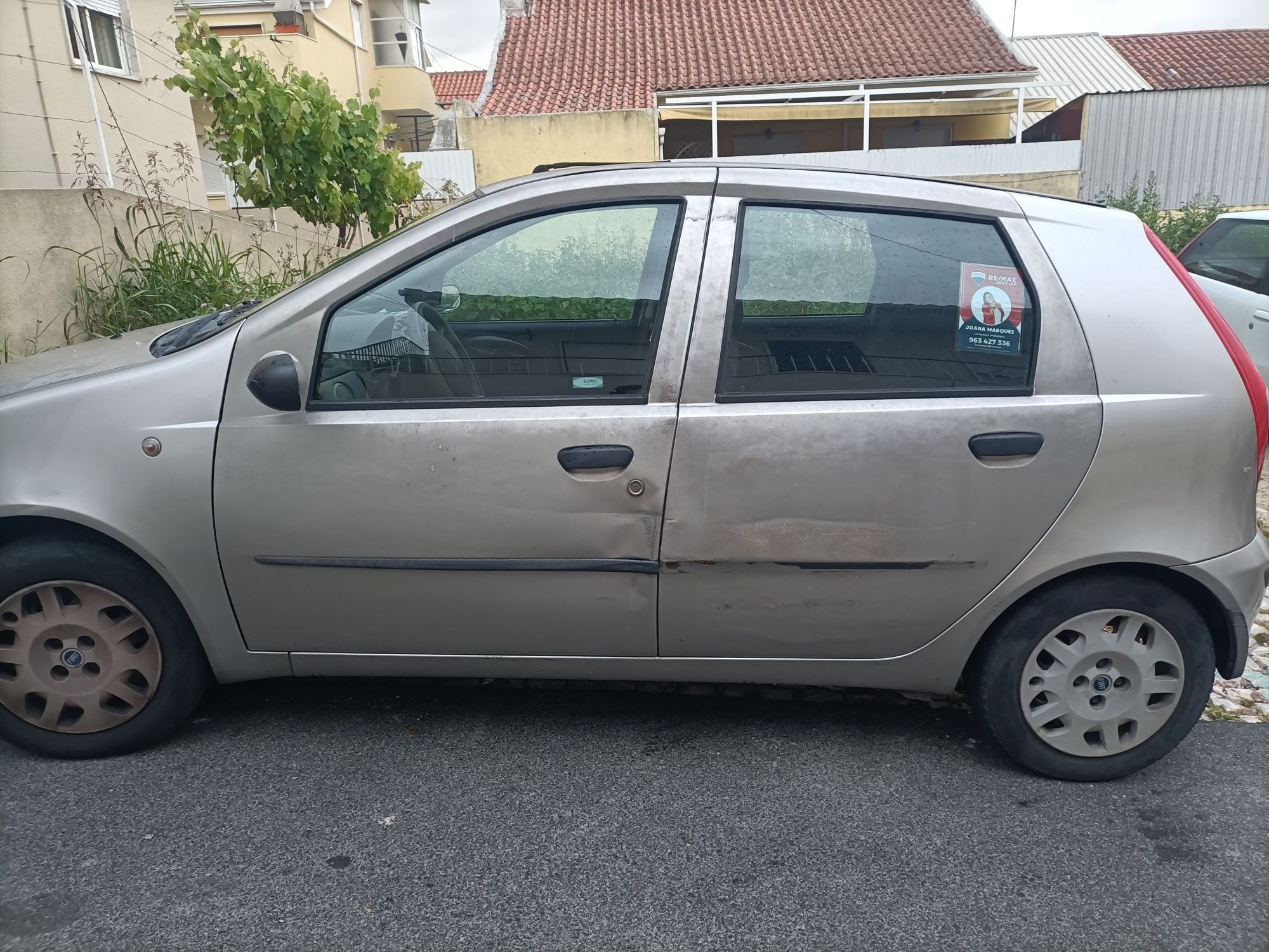 Fiat Punto Ano 2000 gasolina