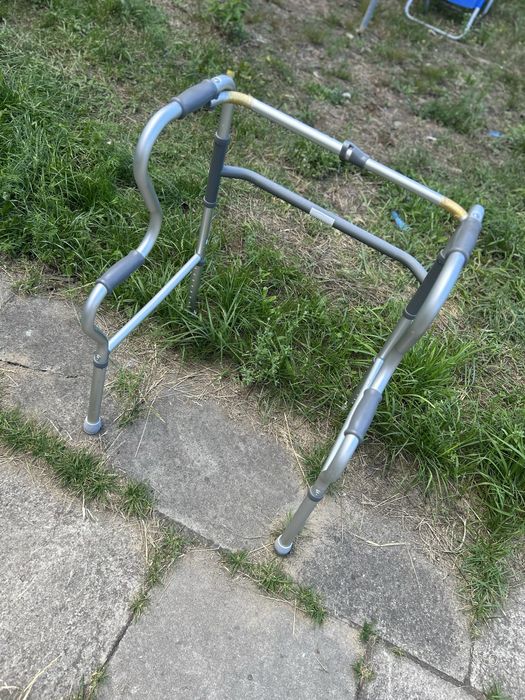 Nowy balkonik rehabilitacyjny