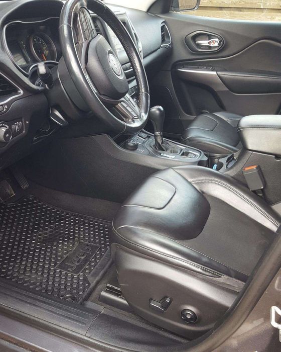 Jeep Cherokee, 2019, 2.4