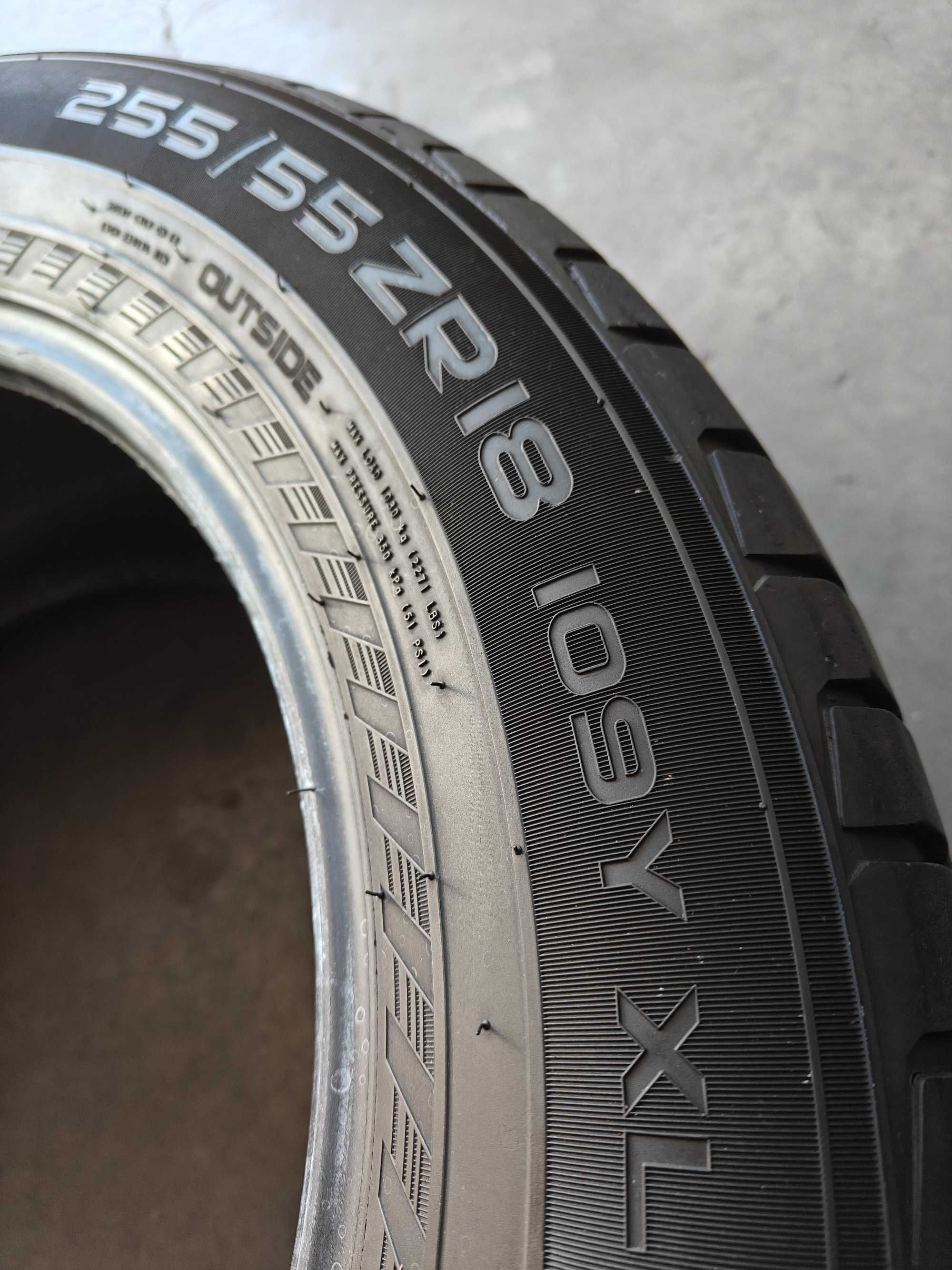 Nokian Hakka Black 2шт. R18 255 55 шини літні