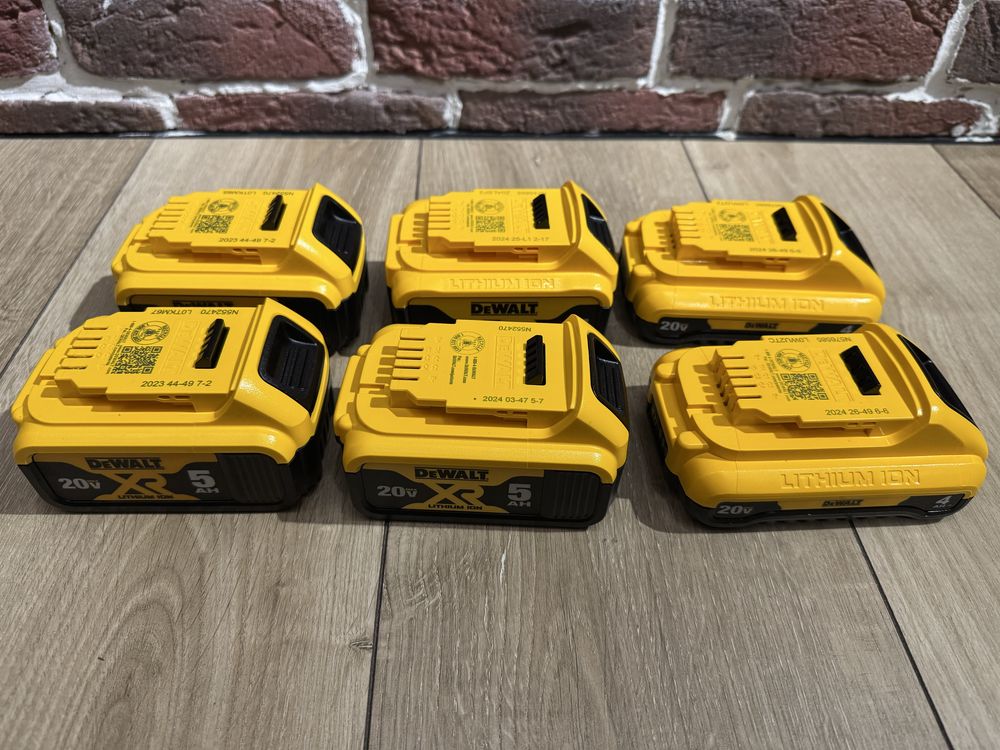 Аккумулятор высокотоковый Dewalt dcb240  4Ah (2024)