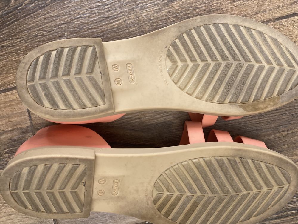Босоніжки CROCS жіночі літнє взуття  26,5 см 41 розмір W11 літо літні