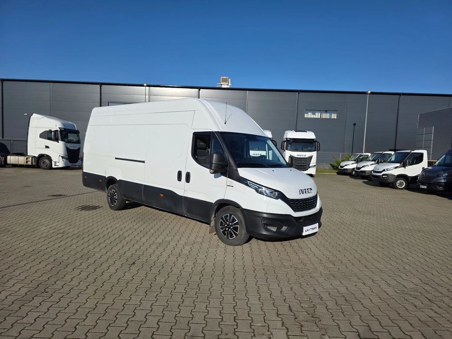 Iveco 35S18A8V Maxi Automat Hi-Matic ! 18m3 L4H3 Krajowy Ledy Tylko 58000km !  Dealer Iveco Furgon Blaszak 2100 Wysoki Kamera Drzwi 270st