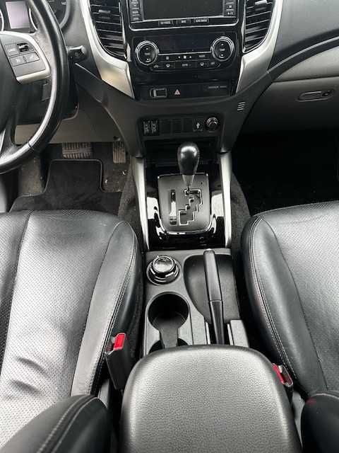 Mitsubishi L200 Biała perła Polski salon VAT 23% Instyle Plus