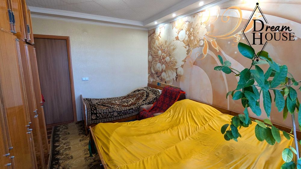 Продам 2-кімнатну квартиру по вул.Ковельська