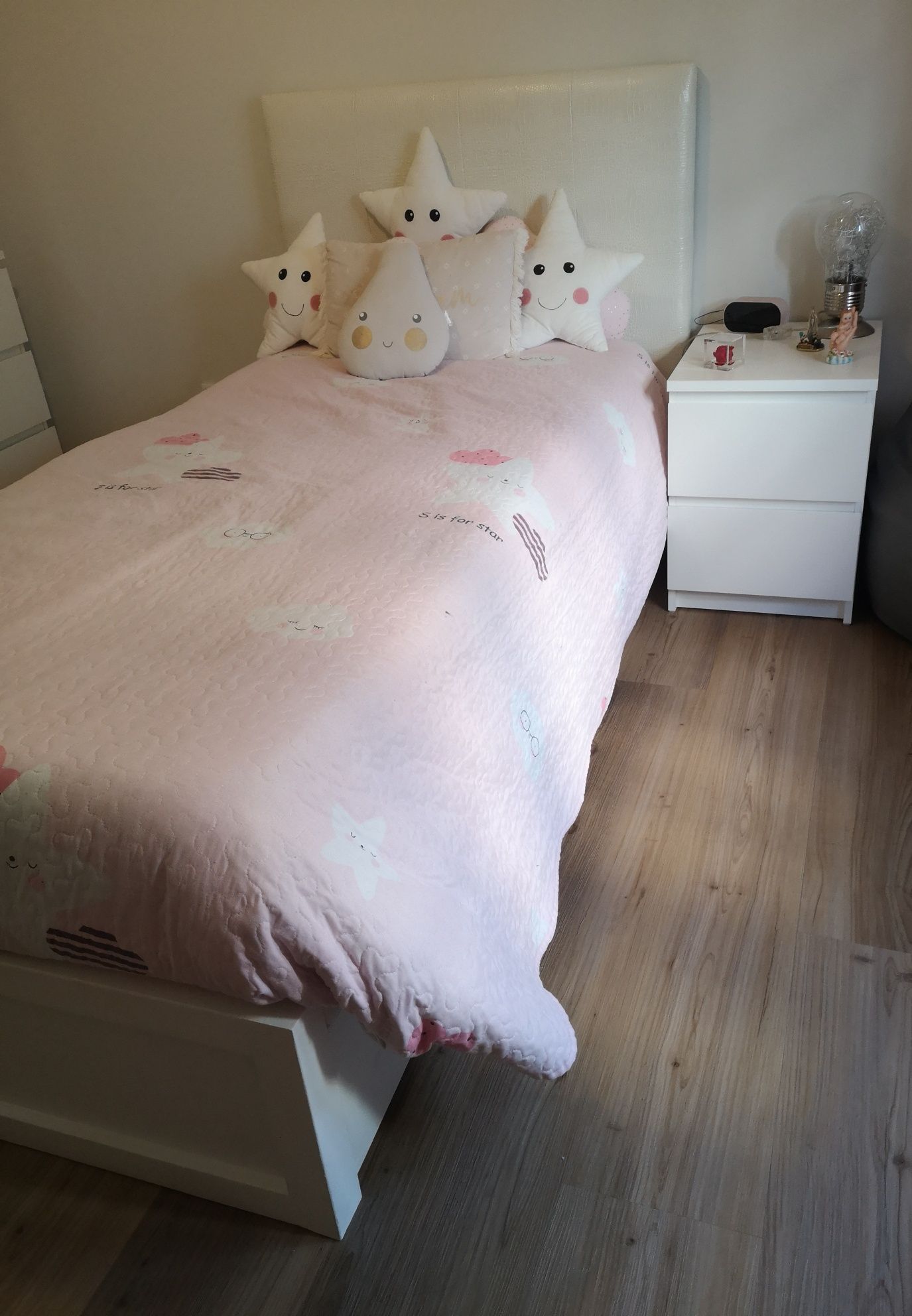 Cama solteiro com gavetão