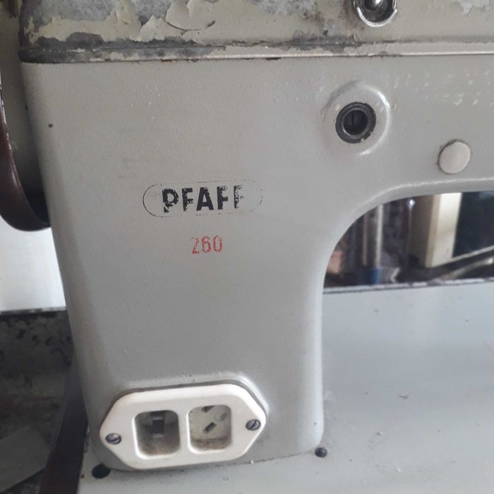 Продам швейну машинкуPFAFF 260