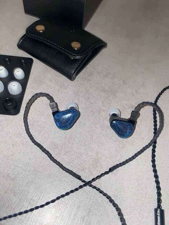 TRUTHEAR x crinacle ZERO Auriculares