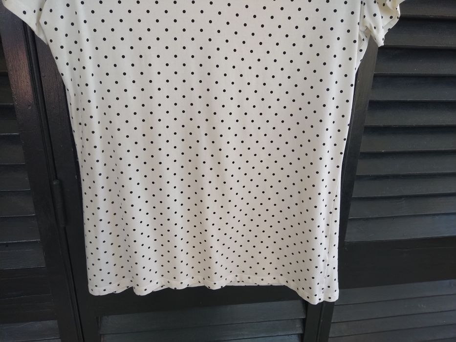 Blusa / T-shirt polka dot, super macia - C&A - Tamanho M