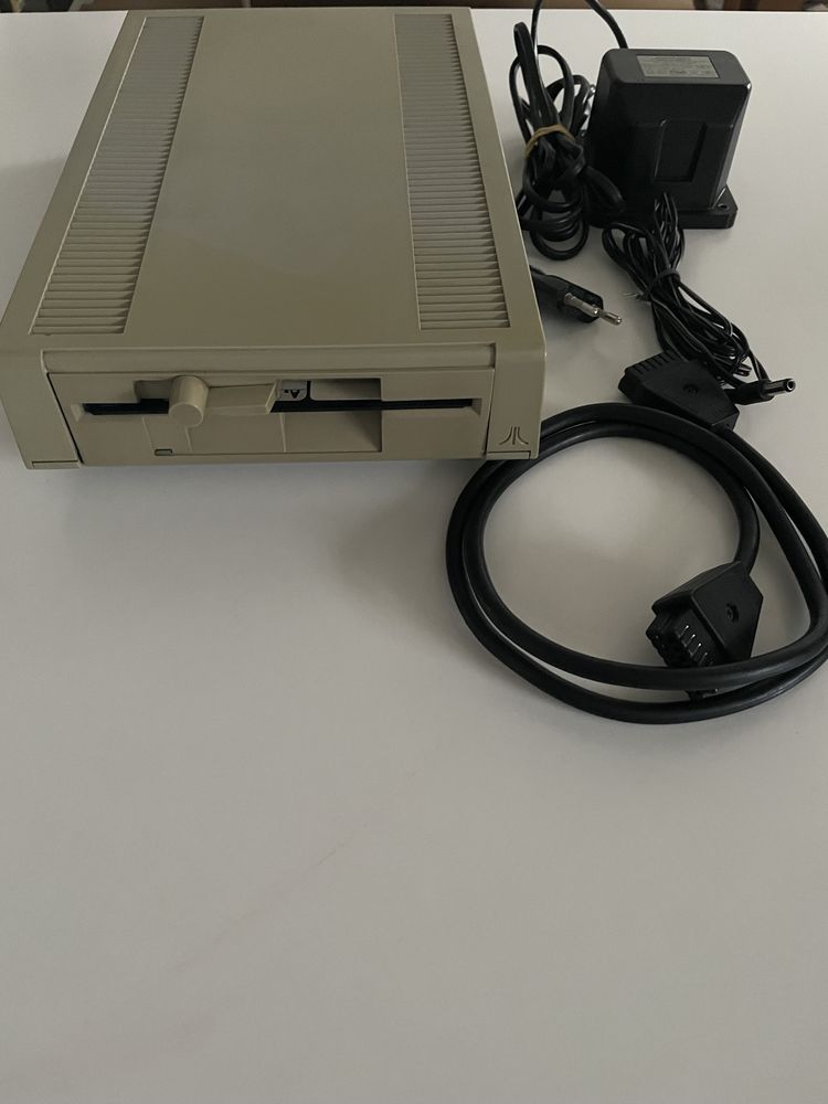 Atari XF551 stacja dysków - dyskietek - Turbo