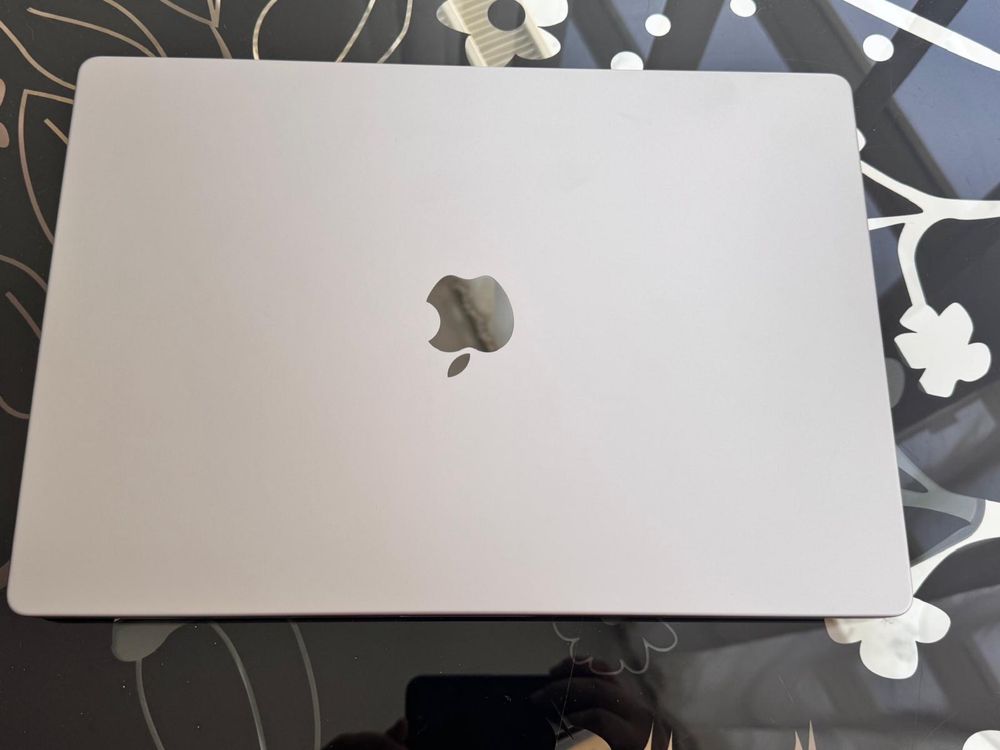 Apple MacBook Pro 16 (A2485) 16″ M1 Pro