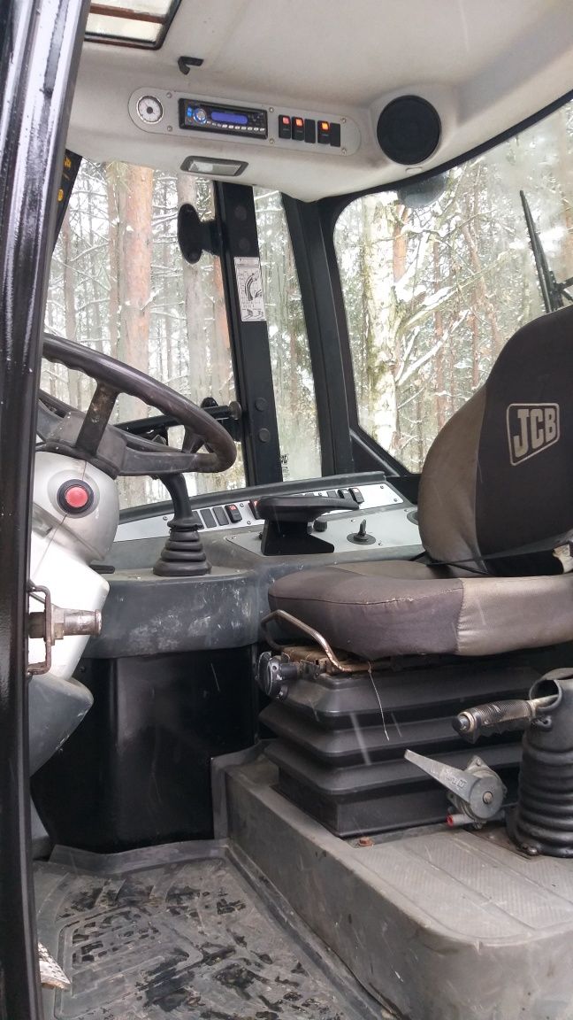 JCB TM 220 ładowarka teleskopowa bardzo ładna łyżka i widły