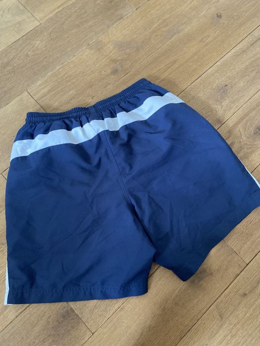 Krótkie spodenki szorty sportowe Umbro S granatowe