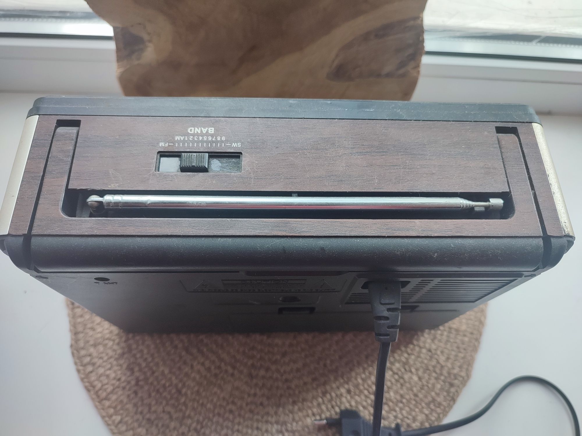 Радіоприймач Golon RX-9977 (usb,акумулятор,батарейки,220V)  Радио