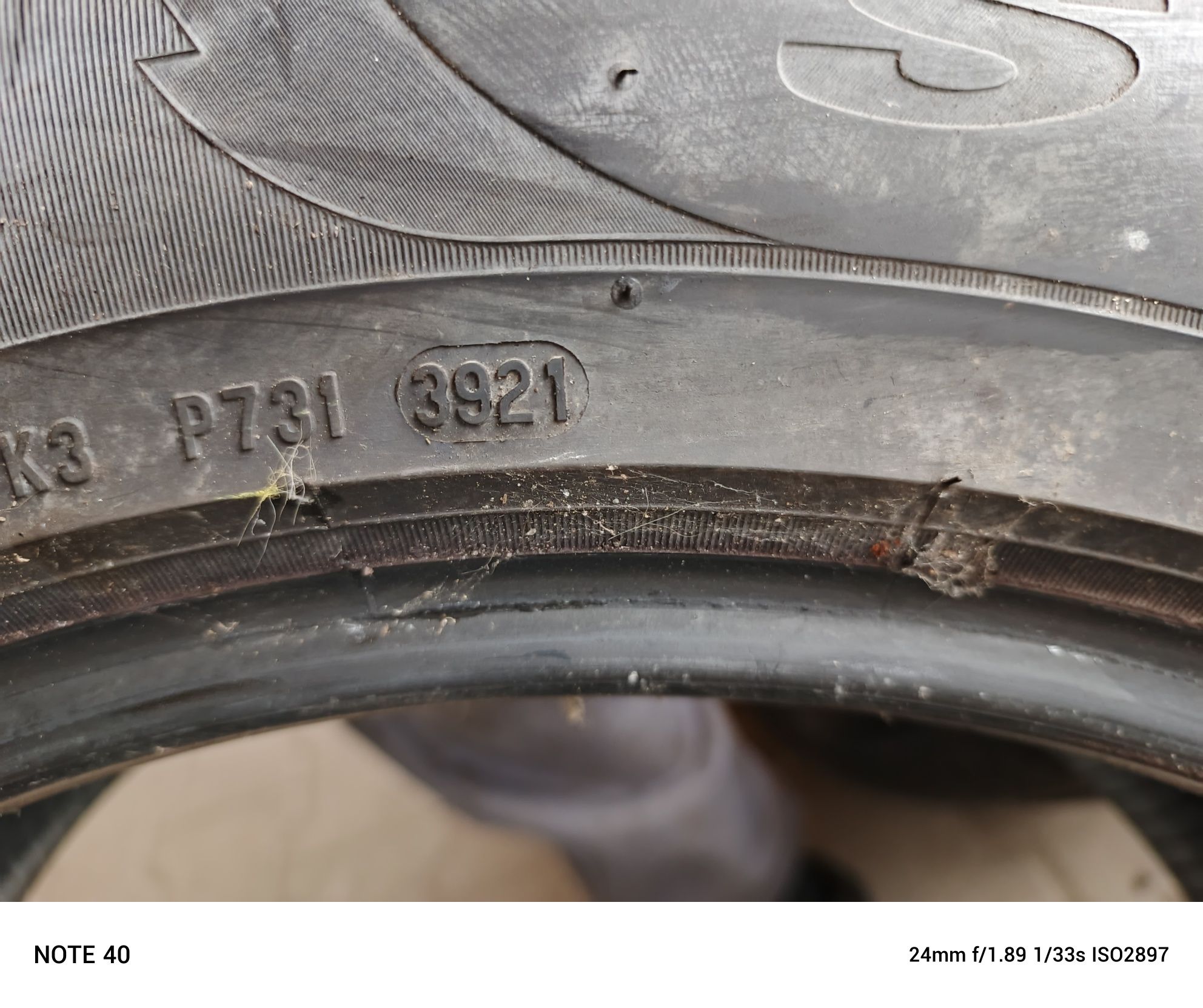 Opony zimowe 235/60/18 2x Pirelli 2x Dunlop