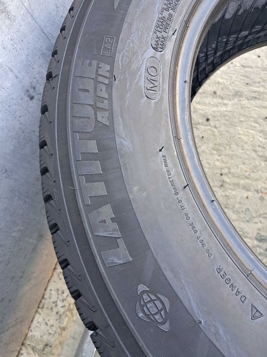 Резина зимова, Michelin Latitude Alpin LA2 235/65 R17 (арт.14972)