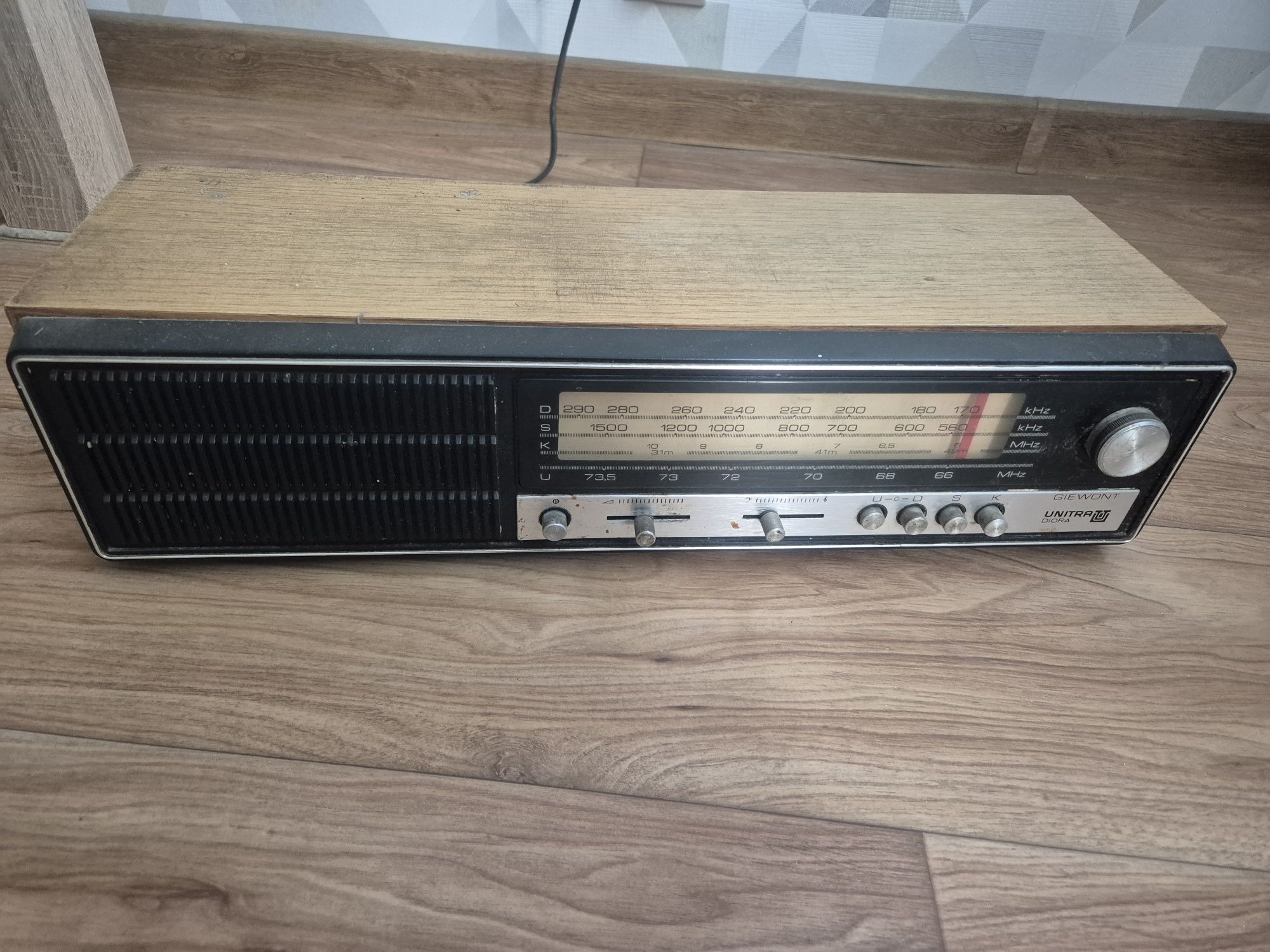 Radio Unitra Diora GIEWONT