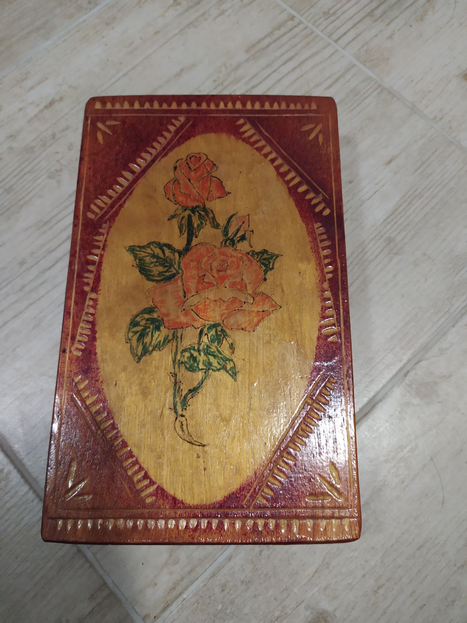 Деревянная шкатулка с росписью ручная работа