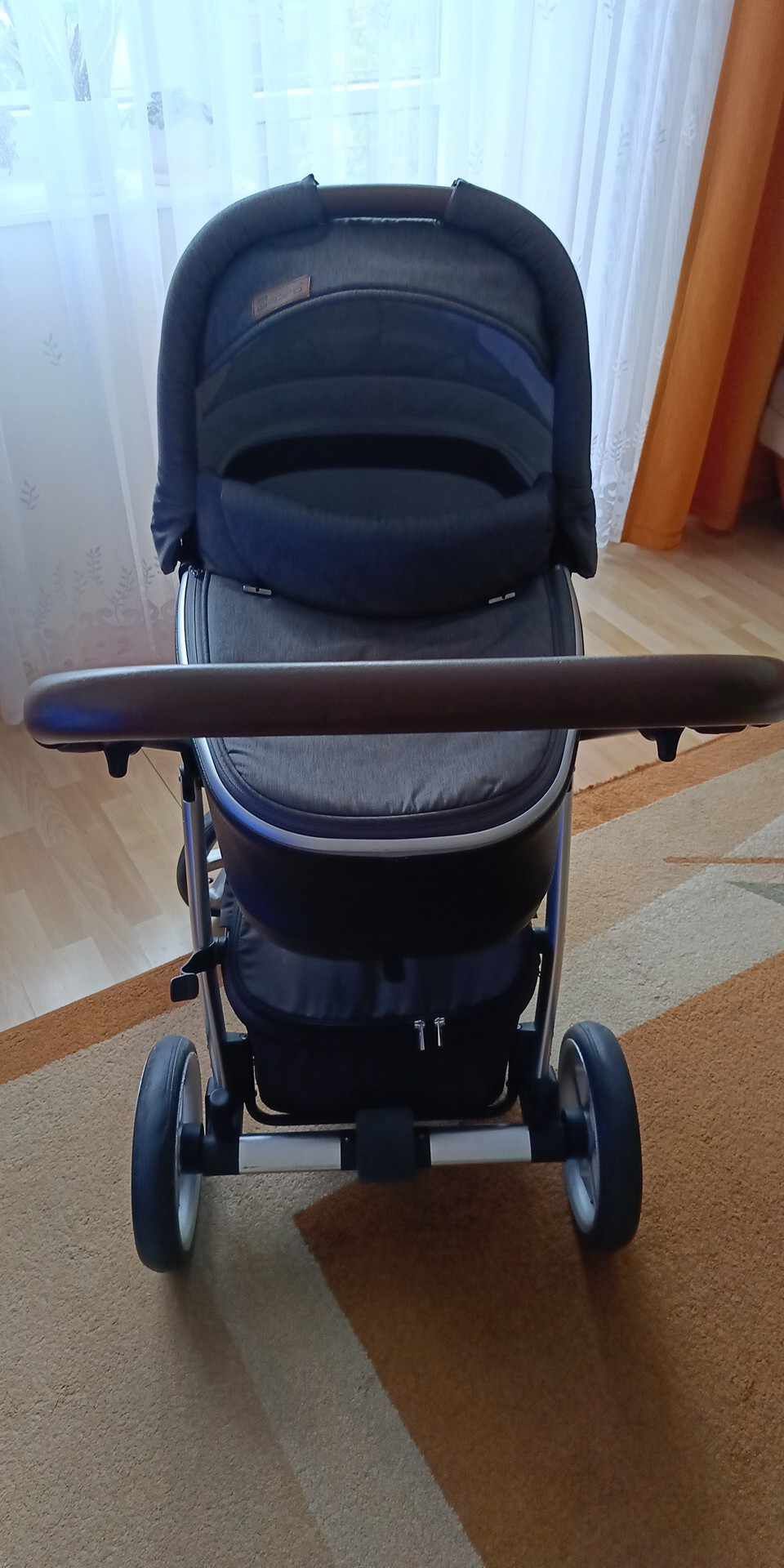 Wózek 3w1 z fotelikiem cybex.