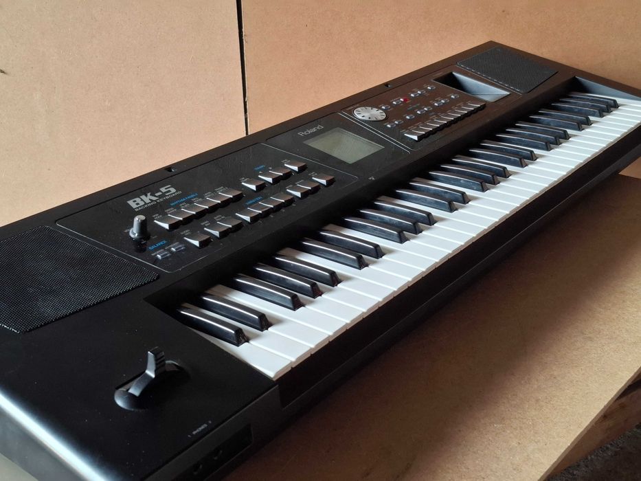 Keyboard Roland bk 5 USB mp3 wave