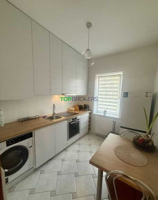 Kameralny parterowy dom przy lesie