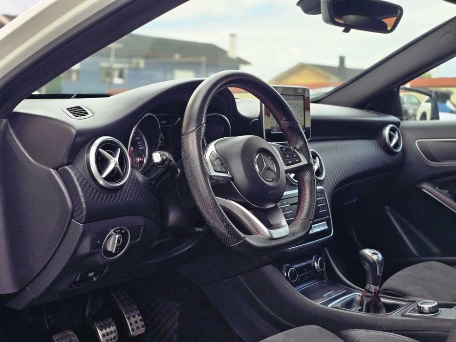 MERCEDES-BENZ A180 AMG 1.5DCI 110CV "FACELIFT"