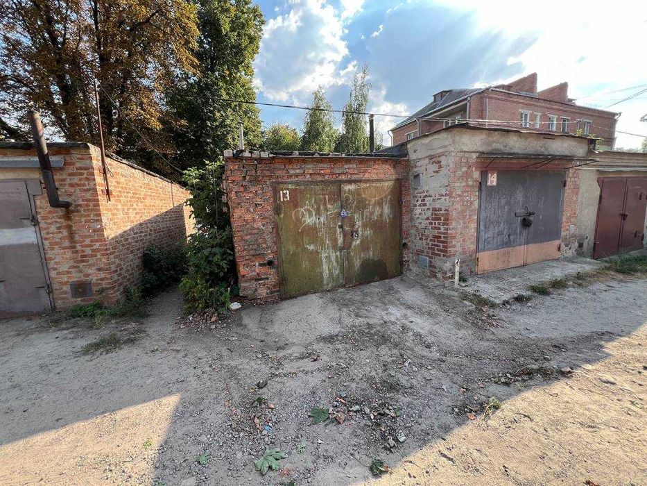 Кирпичный гараж с погребом переулок Шевченка, ЖБИ-7