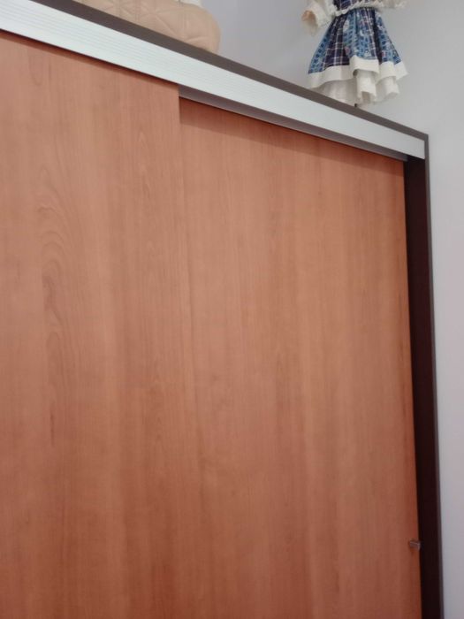 Roupeiro para quarto/arrumos