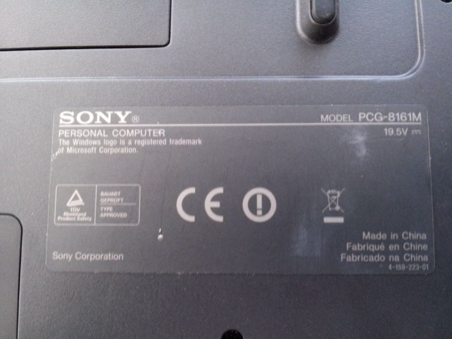 Laptop Sony vaio 18,4 Mod. T 9600 Intel ( R ) Core ( tm ) 2 Duo Cpu