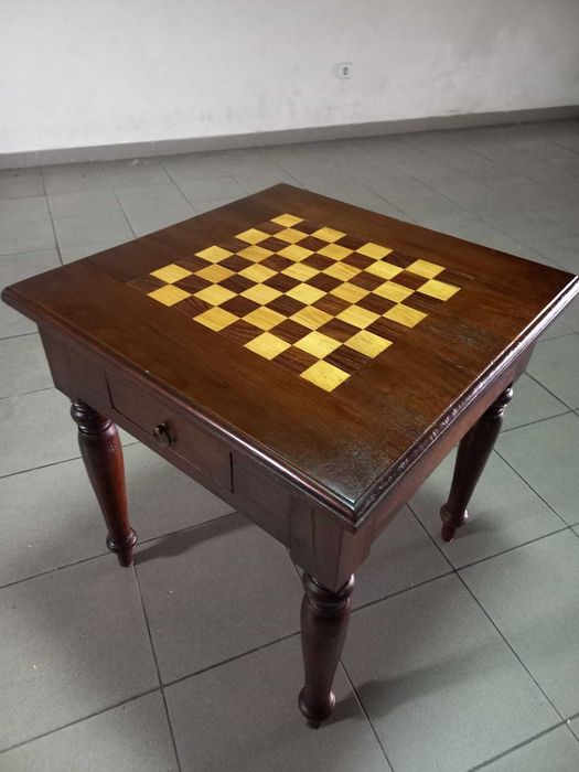 Mesa de damas ou xadrez