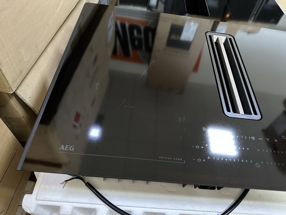 Nowa płyta indukcyjna z okapem AEG XCD6847AB, sklep 7 tys
