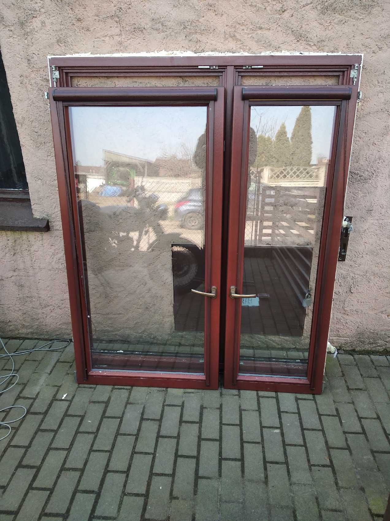 Drewniane okna z demontażu