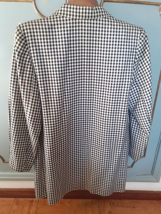 Casaco em pied de poul preto e branco