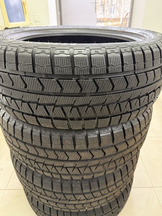 225/50 R18 Mirage