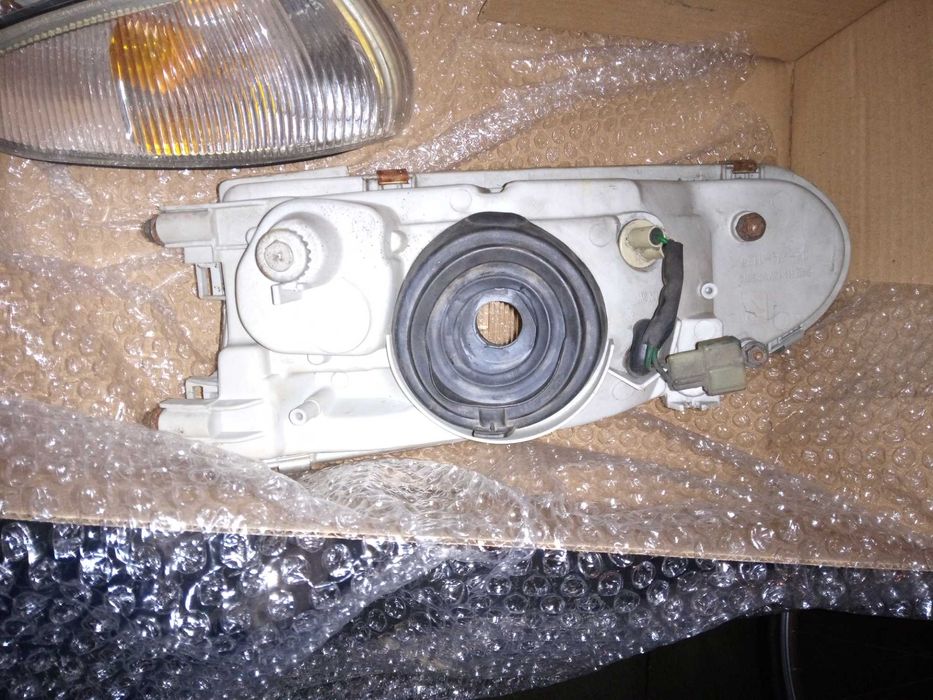 Farol e Pisca Mitsubishi Colt 1.3glx 1992 Frente/Passageiro