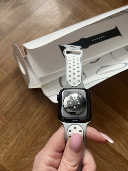 Apple Watch series 8 45mm Midnight терміново