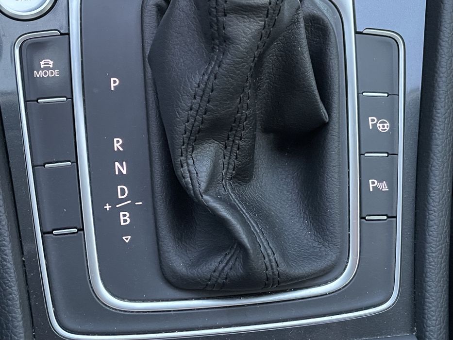 Продам самый максимальный TOP VW E-Golf 36kw 300 км