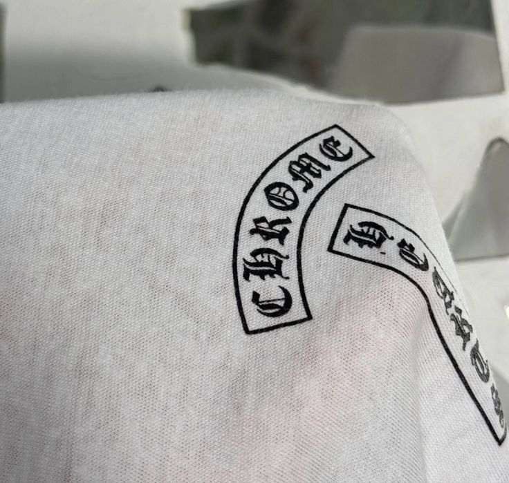 Chrome Hearts Matty Boy Snot футболка жіноча коротка з V-вирізом Small