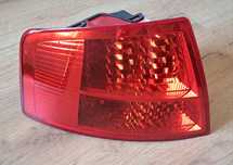 Lampa tylna Audi A8 S8 D3 4E0.945.095.C