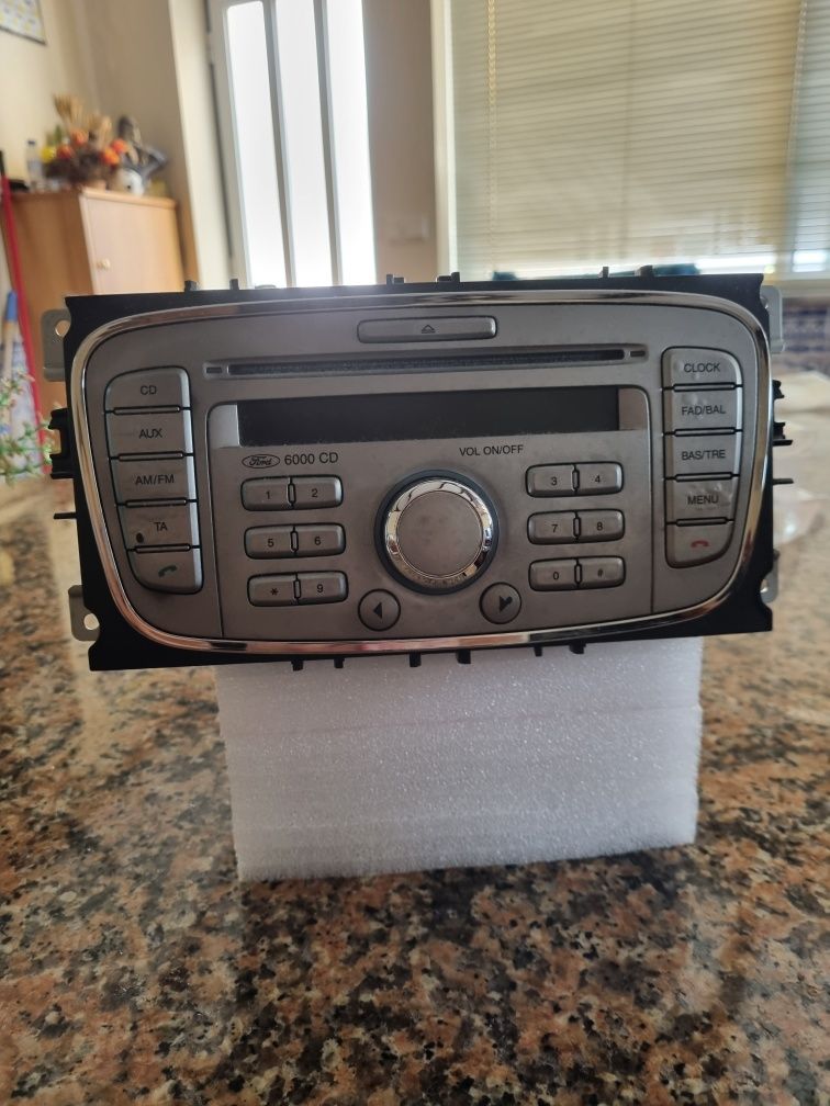 Rádio original Ford Focus Mk2 (2008)