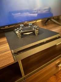 Приставка PlayStation 4