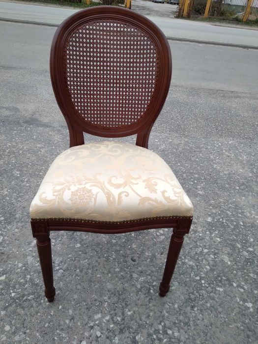 Komplet 4 krzeseł krzesła drewniane tapicerowane eleganckie FV DOWÓZ