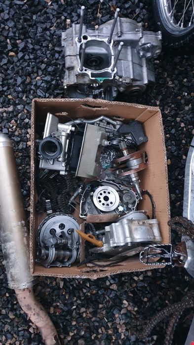 czesci crf 450 honda 00-06r głowica cylinder zaplon gaznik kartery wał