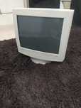 Monitor SAMTRON CRT 19"
