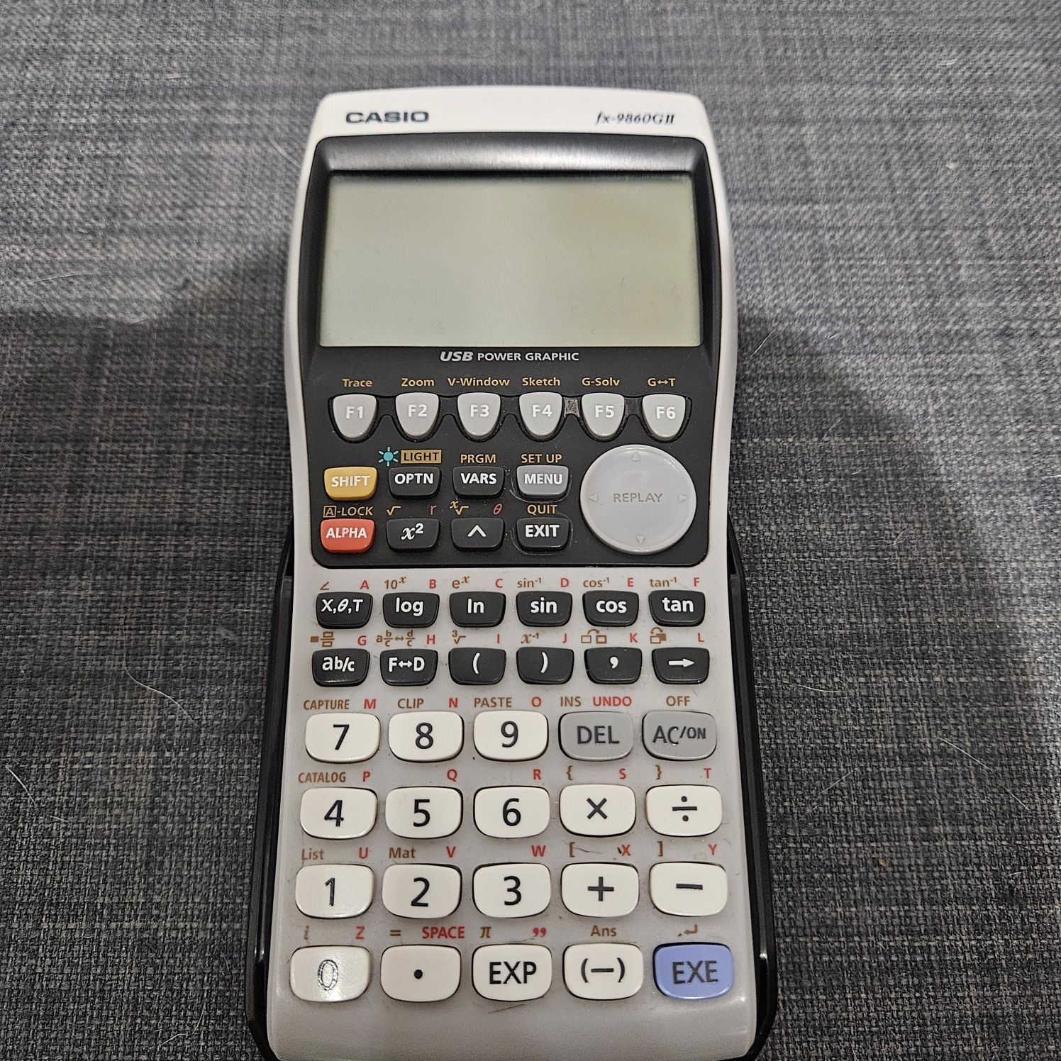 Calculadora Casio fx-9860G II