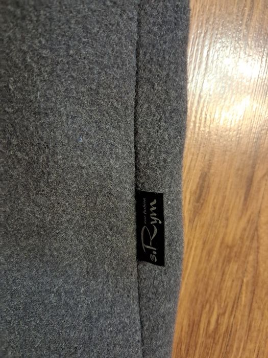 Płaszcz damski zimowy klasyczny