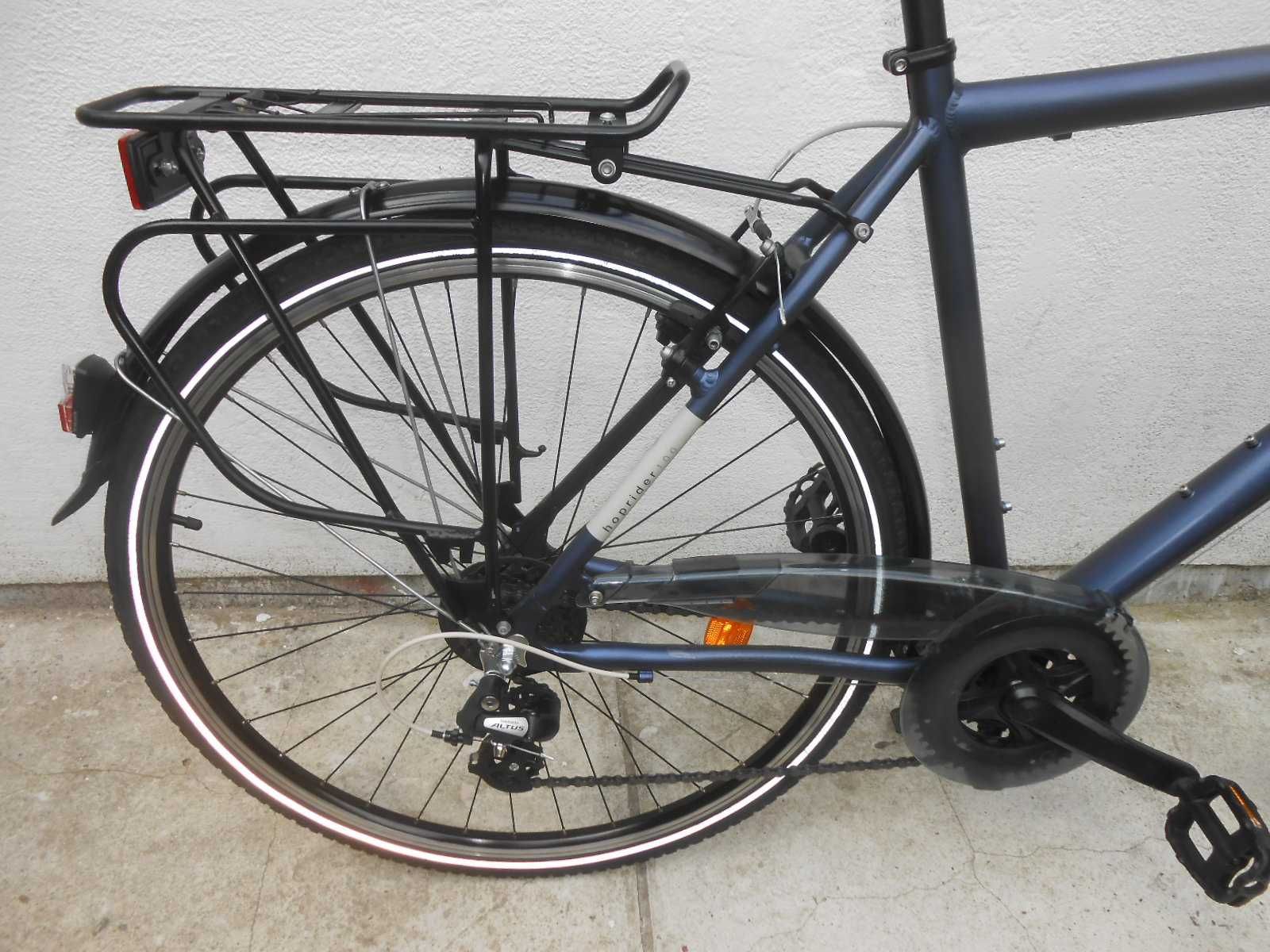 Btwin Hoprider 100 стан нового з аксесуарами ровер байк bike велосипед