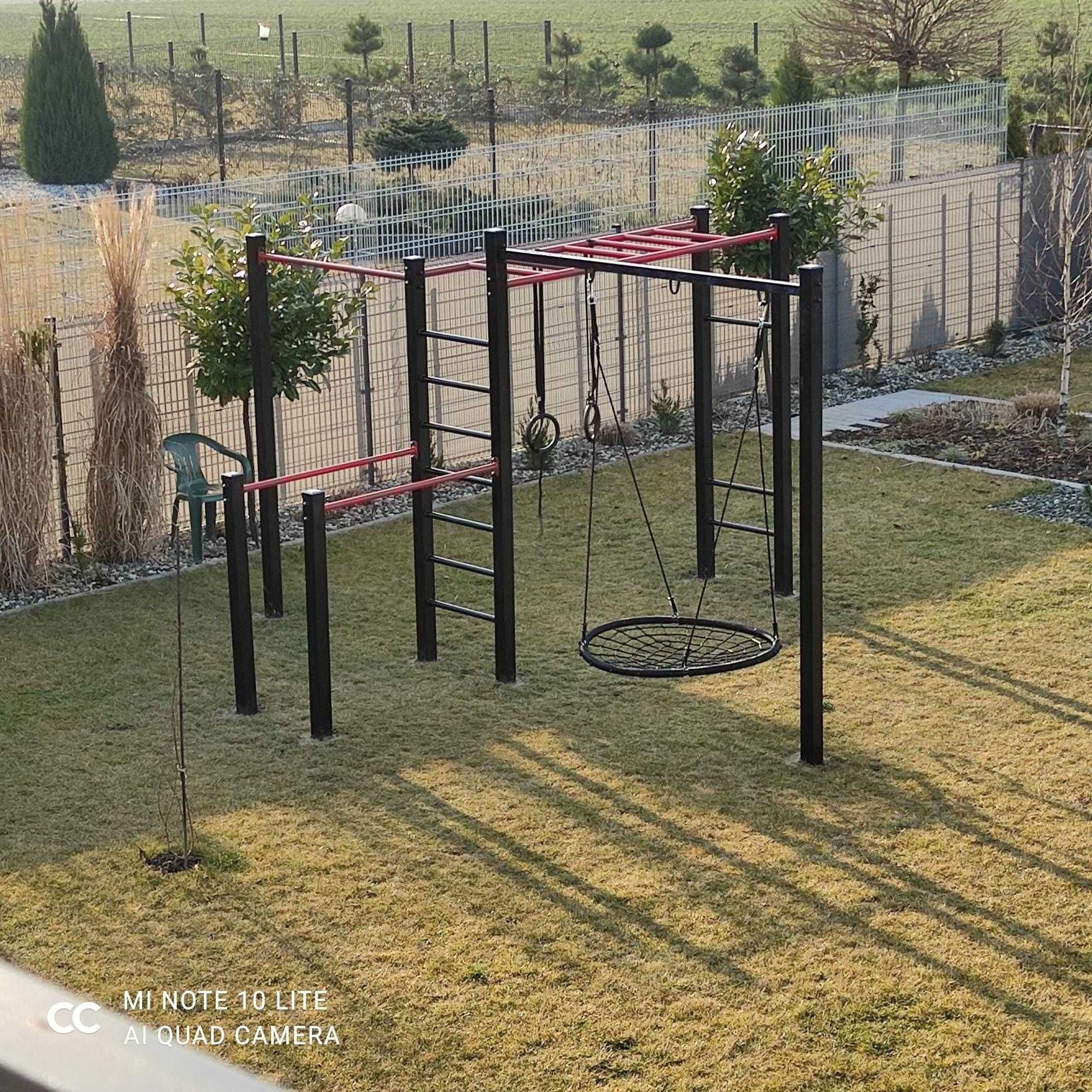 Plac Park Street Workout Drążek podciągania + poręcze pompek CROSSFIT